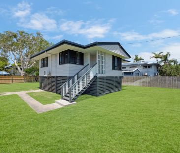 Beautifully Updated Home with Modern Comforts - Photo 6