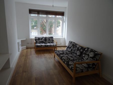 4 bedroom maisonette to rent - Photo 2