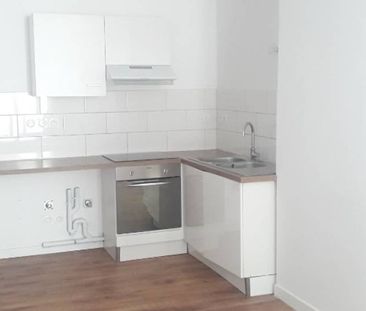 TYPE II - SECTEUR GARE - Photo 3