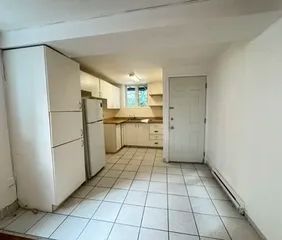 1 room apartment of 57m² in Sherbrooke - Photo 1