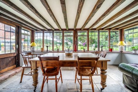 4 bedroom detached house to rent - Photo 4