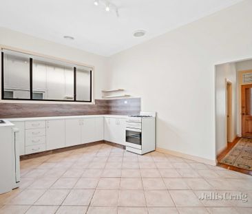 5 Moyle Street, Ballarat Central - Photo 3