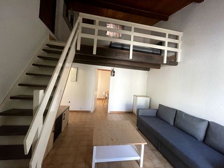 Pavillon T3 meublé à louer de 43.30 M2 avec terrasse , jardinet,+ 1 stationnement à Sausset-les-Pins, - Photo 3