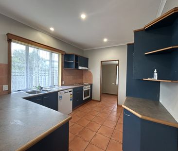 12 Tannahill Street, Hawera - Photo 1