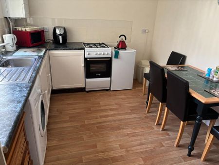 3 bedroom bungalow to rent - Photo 5