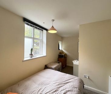 1 Throstle Nest Villas, Horsforth, Leeds - Photo 6