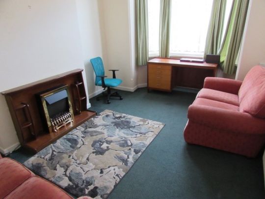 4 Bed - Chetwynd Road, Southsea, Po4 - Photo 1