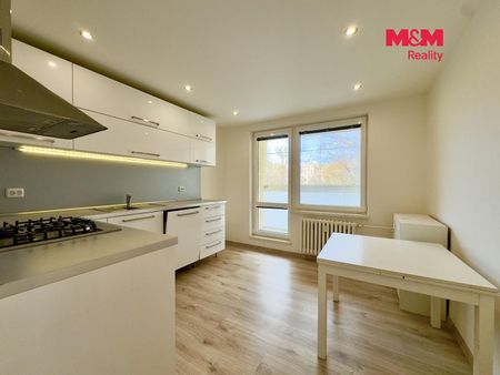 Pronájem bytu 3+1 72 m² - Photo 3