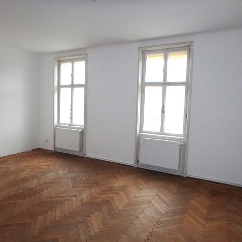 KREMS - STADTPARK, 4-Zimmer Wohnung mit Loggia zu vermieten - Foto 1