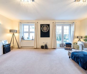 4 bedroom semi-detached house to rent - Photo 5