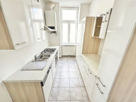 BALKONTRAUM | HELLE 2 ZIMMER | OPTIMALE RAUMAUFTEILUNG | TOPLAGE IN U-BAHN-NÄHE - Photo 3