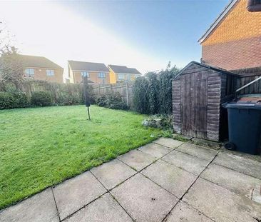 Churchdale Close, Nuneaton, CV10 - Photo 4