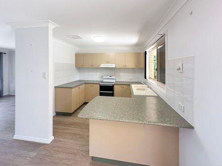 3 Bedrooms and a Shed in South Dubbo - Photo 3