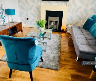 2 bedroom flat to rent - Photo 3