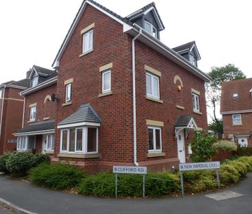 4 bedroom property to rent - Photo 4