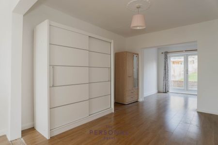 Hobart Road, Worcester Park - Photo 2