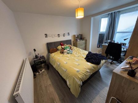 6 bedroom house to rent - Photo 3