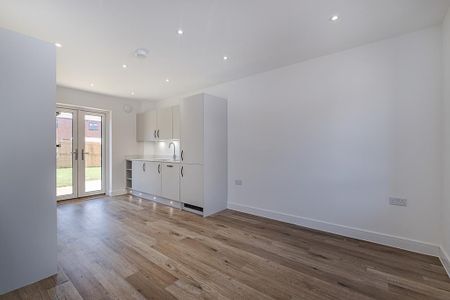 3 bedroom end of terrace house to rent - Photo 5