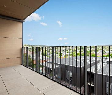 Modern Apartment, Industrial inspired, Urban Community - Photo 2