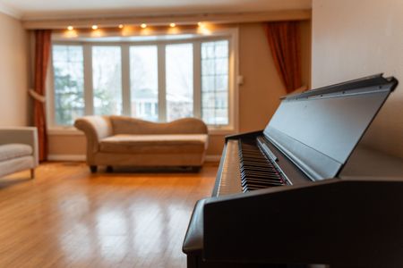 For Lease - 9 Sylla Avenue, Toronto, Ontario - Photo 4