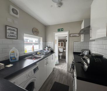 3 bedroom house to rent - Photo 6