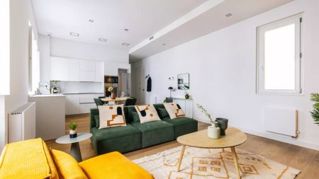 3-bedroom apartment for rent in Malasaña, Madrid - Photo 4