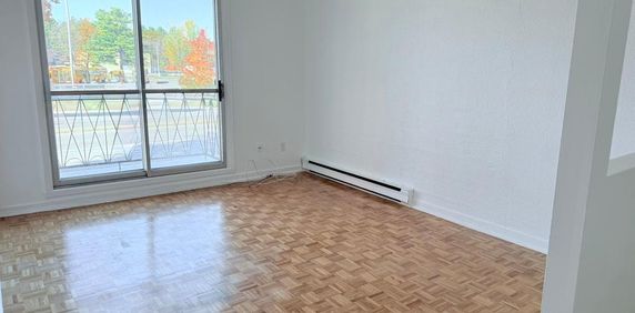 4 1/2 St-Jérôme, libre immédiatement - Photo 2