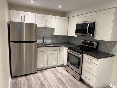 For Lease - 88 Gregory Road, Ajax, Ontario - Photo 5