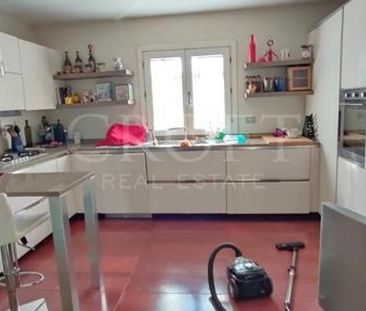 Monteverde Vecchio: Renovated, excellently located 2 bedroom, 3 bat... - Photo 1