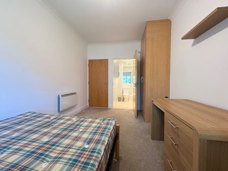 2 bedroom apartment to rent - Photo 2