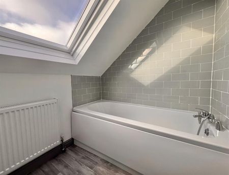 1 Bedroom Apartment To Let - Photo 3