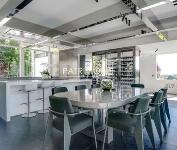 Tout savoir sur cette maison dans le quartier Centre, à Saint-Cloud - Photo 3