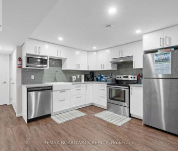 B - 1318 HIGHGATE ROAD - Photo 2