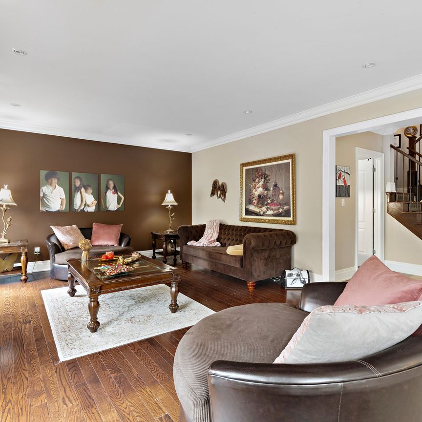 For Lease - 2485 Meadowridge Drive, Oakville, Ontario - Photo 1