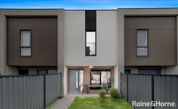 108 Marathon Boulevard, Craigieburn, VIC 3064 - Photo 1