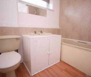 1 bedroom property to rent in Port Glasgow - Photo 3