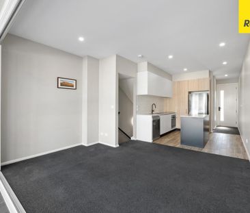 Modern Living Meets Effortless Convenience - Photo 3