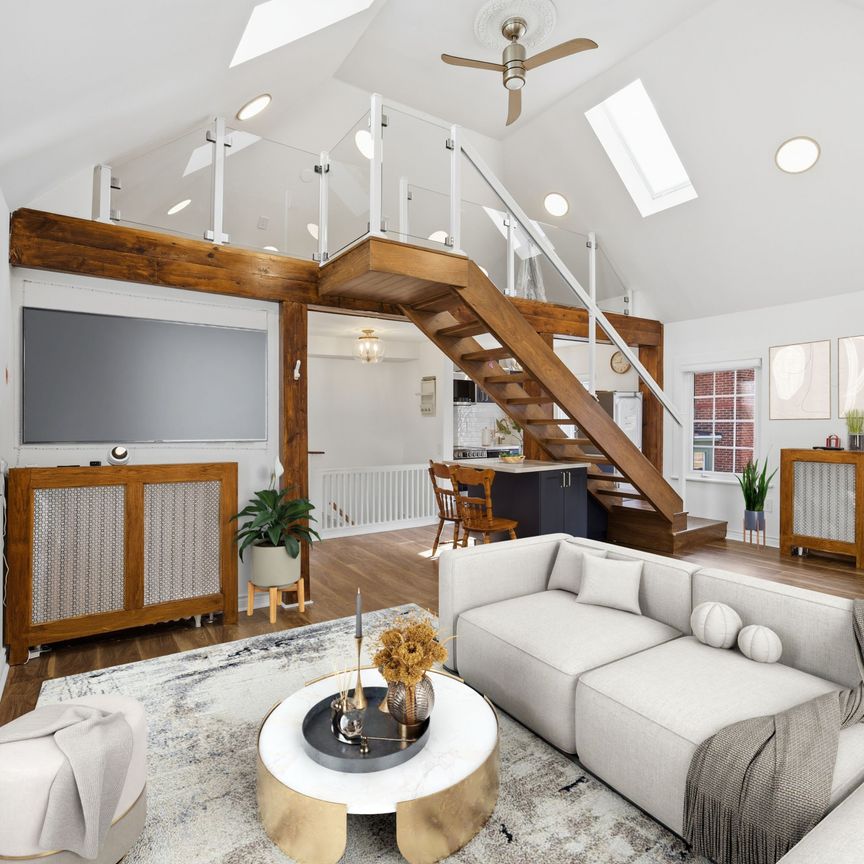 For Lease - 34 High Park Boulevard, Toronto, Ontario - Photo 1