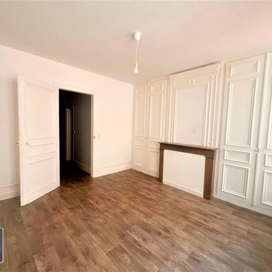 Location Appartement 1 pièce 28m² LILLE 59000 - Photo 1