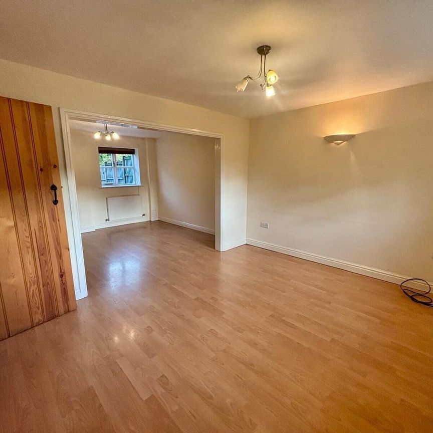 Winsford, Darnhall - Photo 1