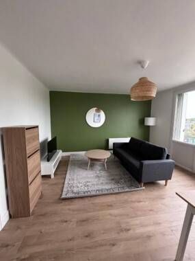 Grand T4 lumineux proche commodités – Nantes - Photo 1