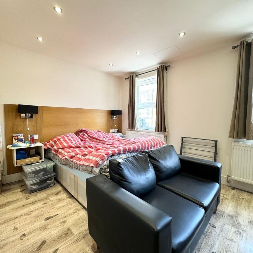 Studio Flat, Fonthill Road, N4 - Photo 1