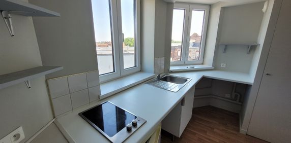 Location Appartement 2 pièces 43m² HAUBOURDIN 59320 - Photo 2