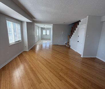 For Lease - 514 Candlestick Circle Unit# Upper, Mississauga, Ontario - Photo 2