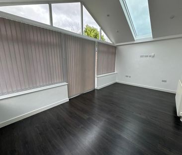 2 bedroom bungalow to rent - Photo 2