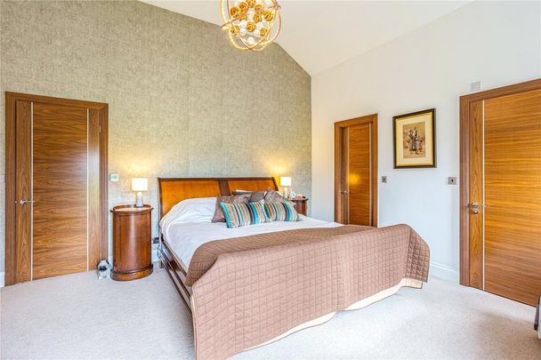 4 bedroom detached house to rent - Photo 1