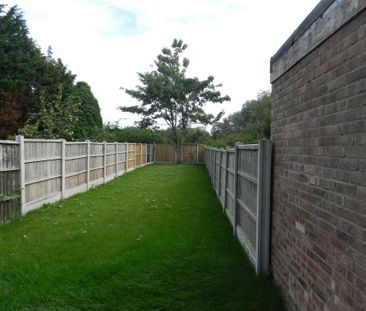2 bedroom terraced house to rent - Photo 5