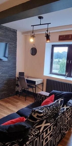 1 bedroom private hall to rent - Photo 1