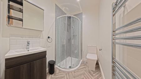 6 bedroom terraced house to rent - Photo 2