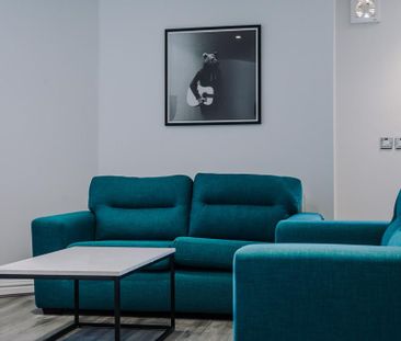 2 bedroom apartment to rent - Photo 2